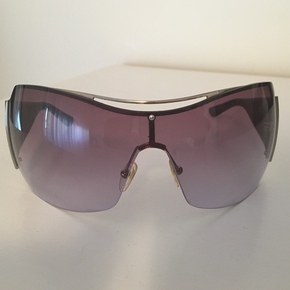 Armani Women’s sunglasses - Picture 1 of 3